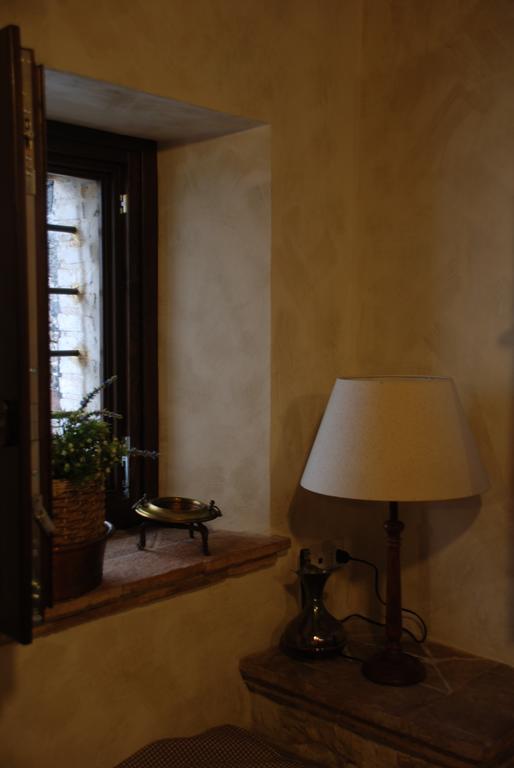 Il Paradiso Nel Borgo Arrone Buitenkant foto